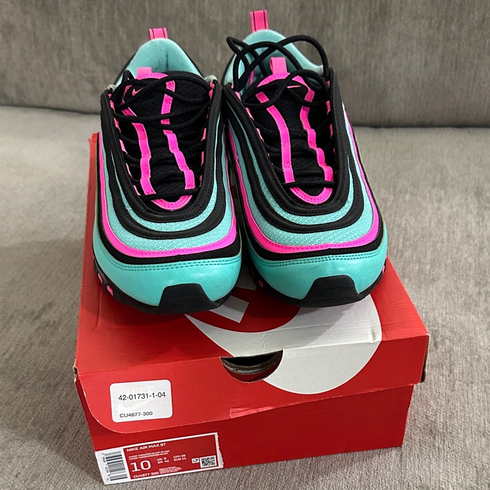 Men’s Size 10 - Nike Teal and Pink Sneakers